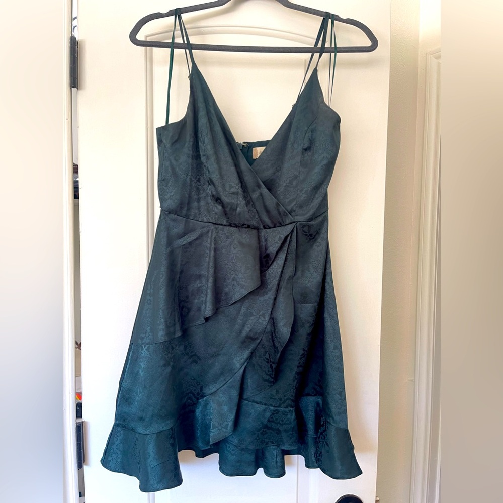 Altar’s State Dress